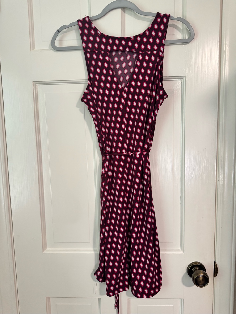 Banana Republic Sleeveless Pink and Black Printed Midi Dress - Picture 3 of 5